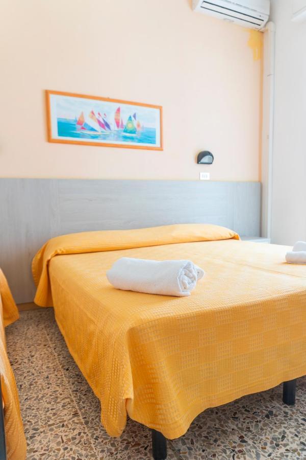 B&B Hotel Villa Nora 贝拉里亚-伊贾马里纳 外观 照片